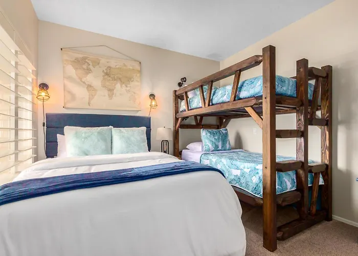 The Grand Saguaro Heated Pool Hot Tub Pickleball Sleeps 27 * Gilbert